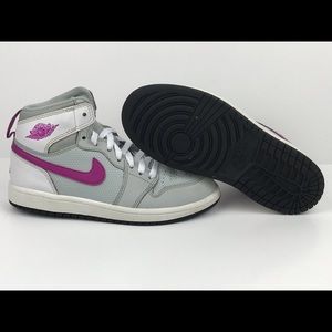 Nike Jordan 1 Girls Sneakers Shoe Size 1Y